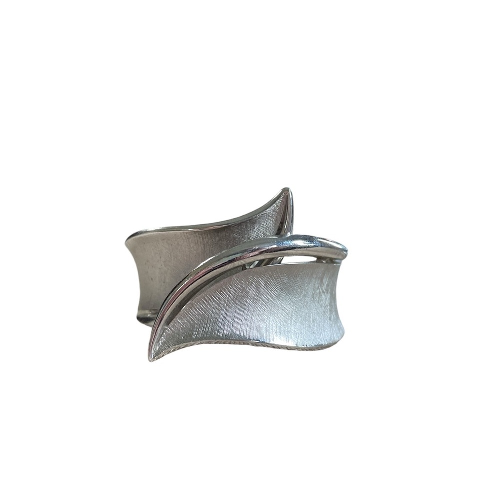 Vintage Crown Trifari Clamp Bracelet